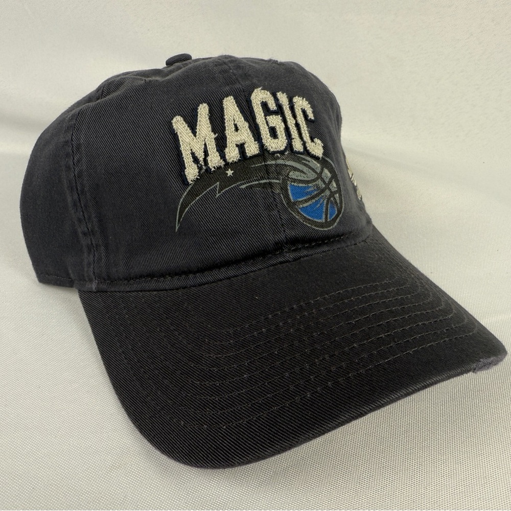 Orlando Magic Adidas distressed navy hat, buckle closure